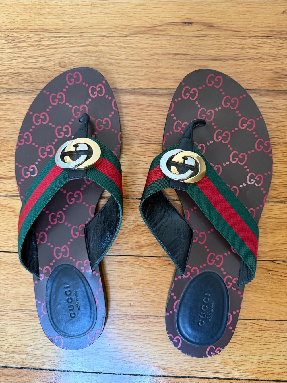 Gucci Women’s Kika Canvas Thong Sandals Size 40.5